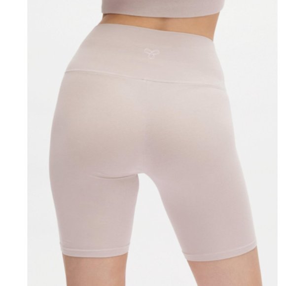 🆕*NWT*TNA TNACHILL™ ATMOSPHERE HI-RISE 5" SHORT - Picture 3 of 6